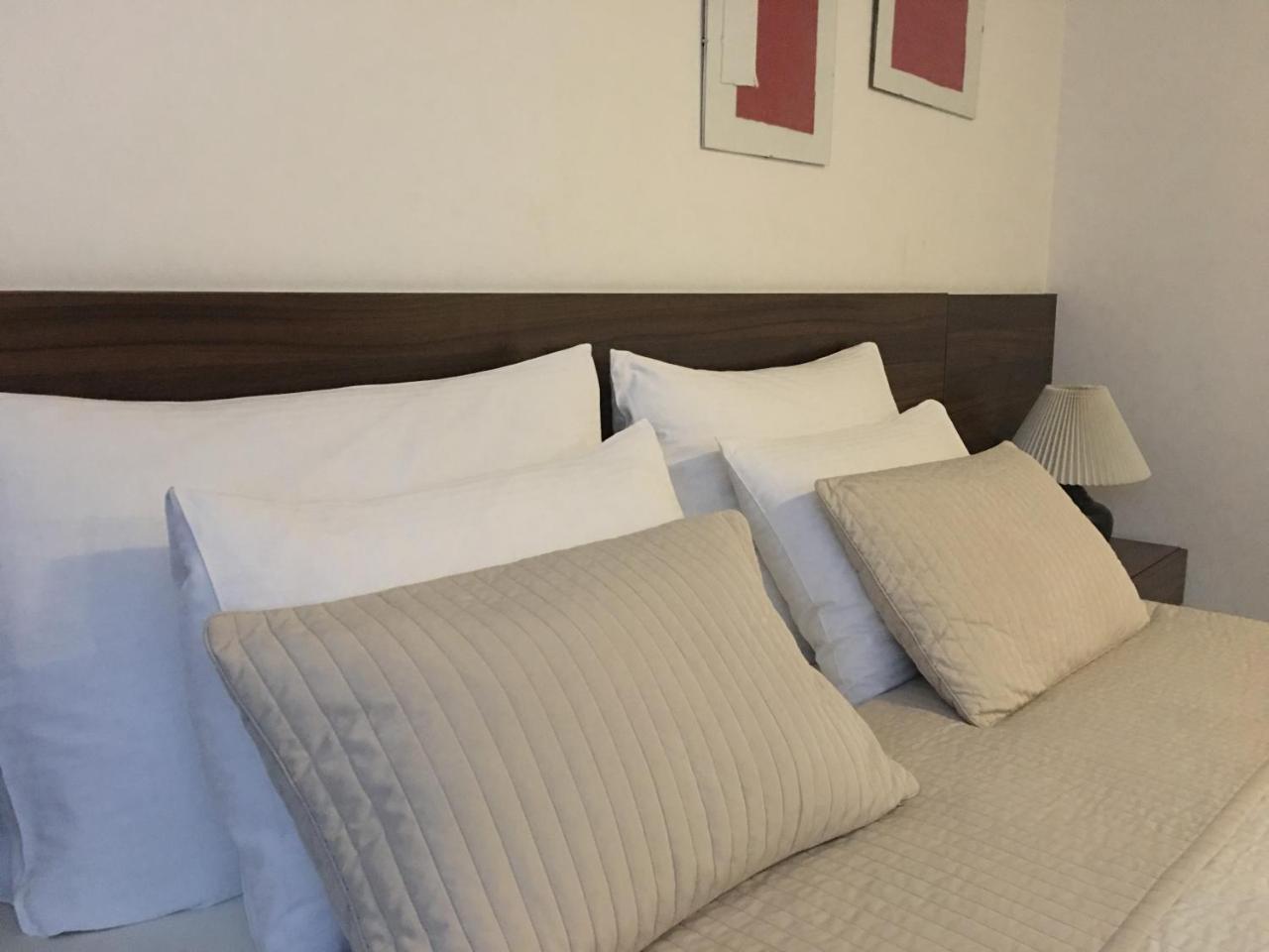 Penzion Luxor Trnava Luaran gambar